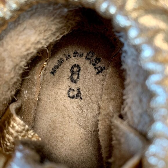 FRESHLY PICKED Gold Baby Moccasins 8 Fringe Leather Soft Sole Infant Moccs Shoes - Picture 7 of 8